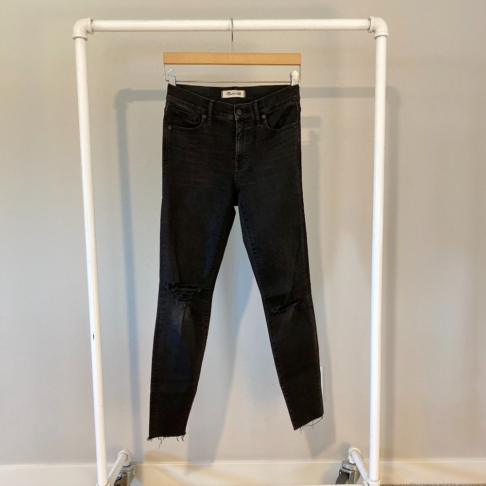 Madewell 9" High Rise Skinny in Black Sea